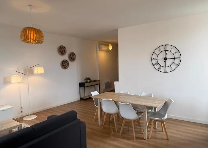 Apartment Abeille - 2 Et 1 Canape-lit, 1er Etage, Parking